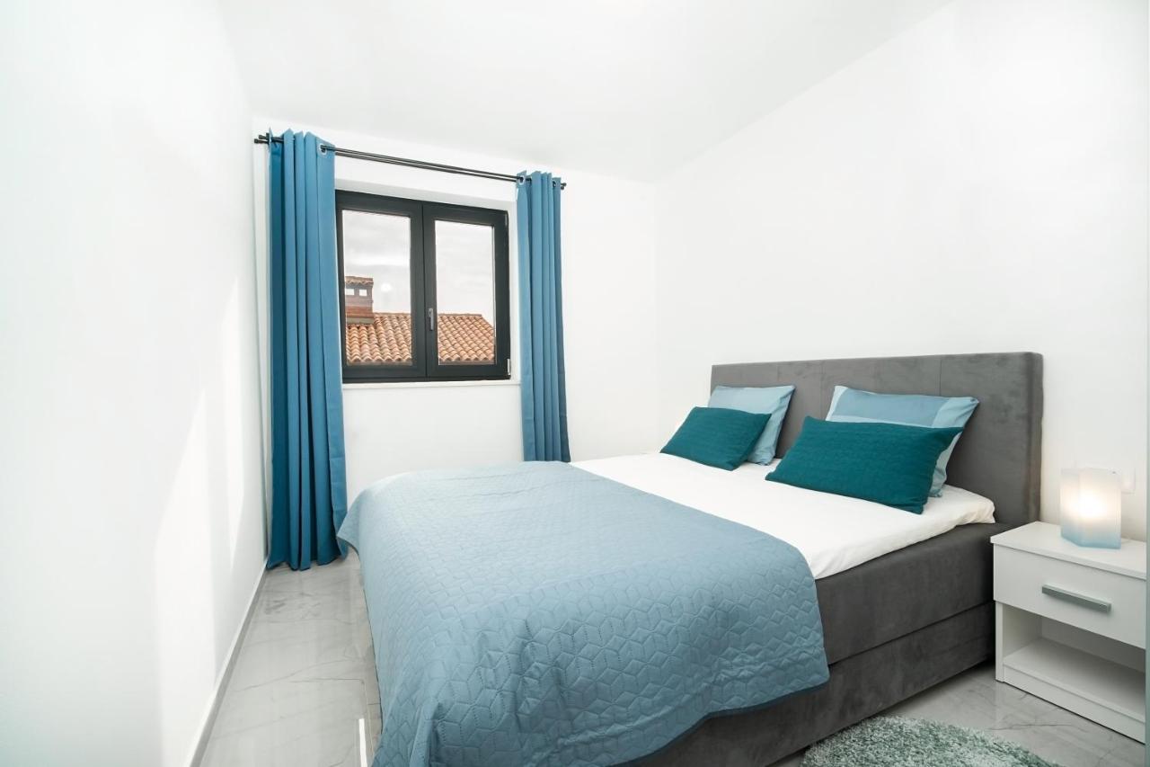 Villa Apartments Lela Rabac Eksteriør billede