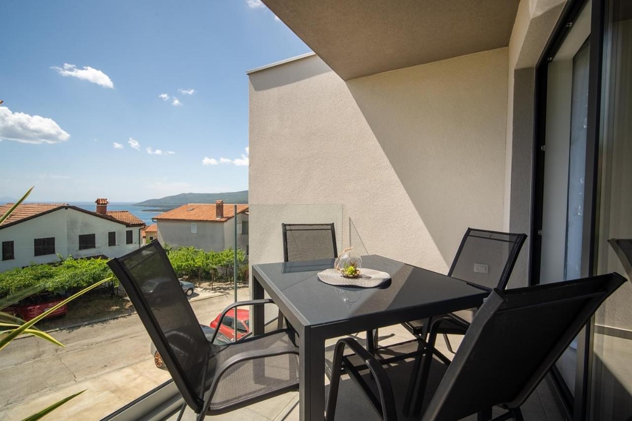 Villa Apartments Lela Rabac Eksteriør billede